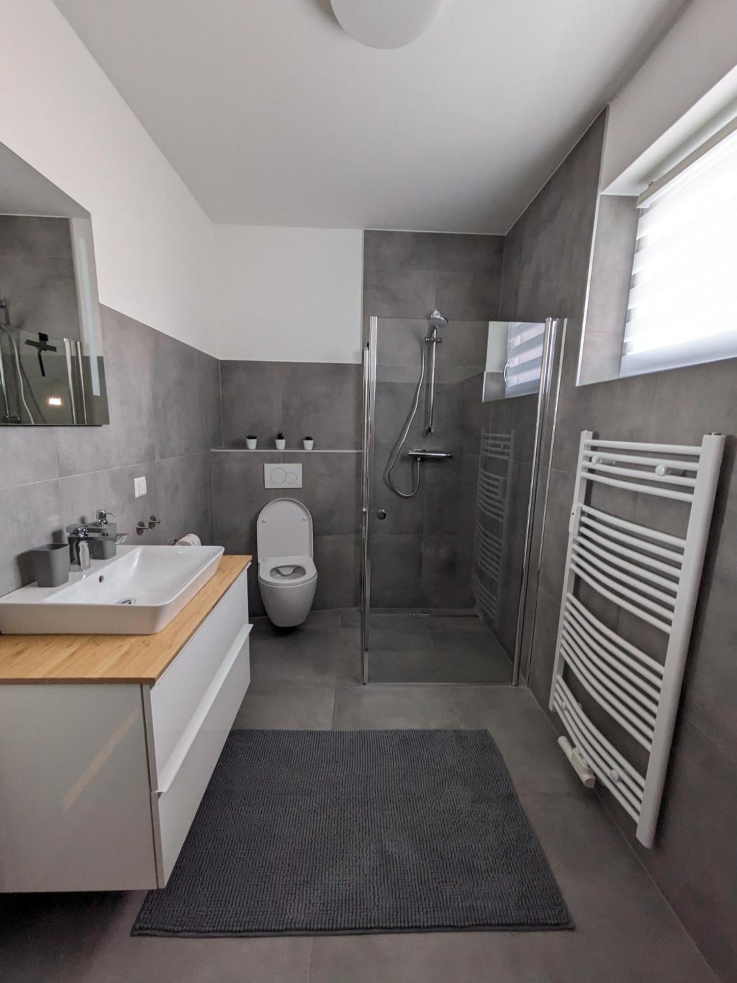 Charmante Ferienwohnung In Villach Dış mekan fotoğraf
