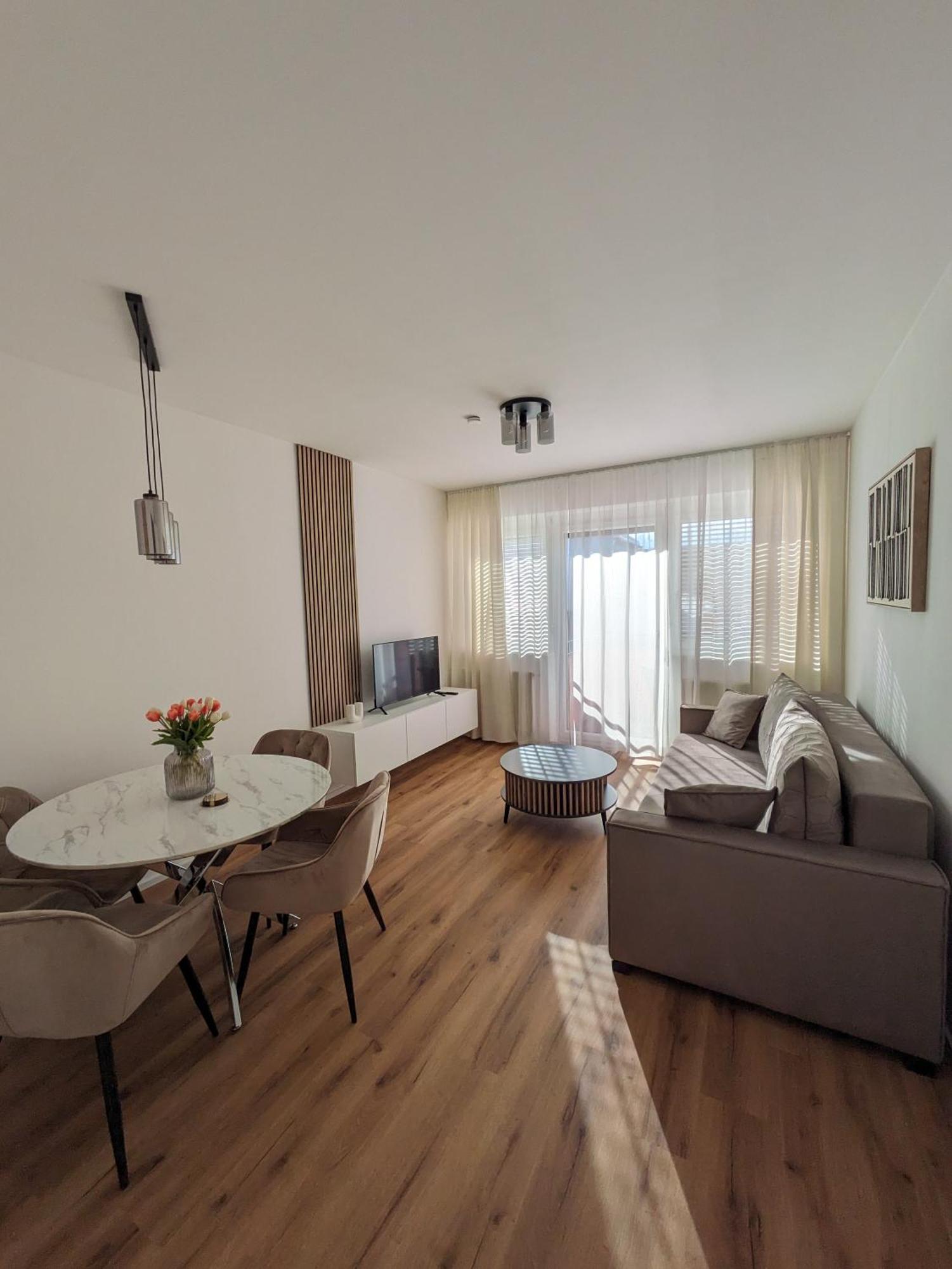 Charmante Ferienwohnung In Villach Dış mekan fotoğraf